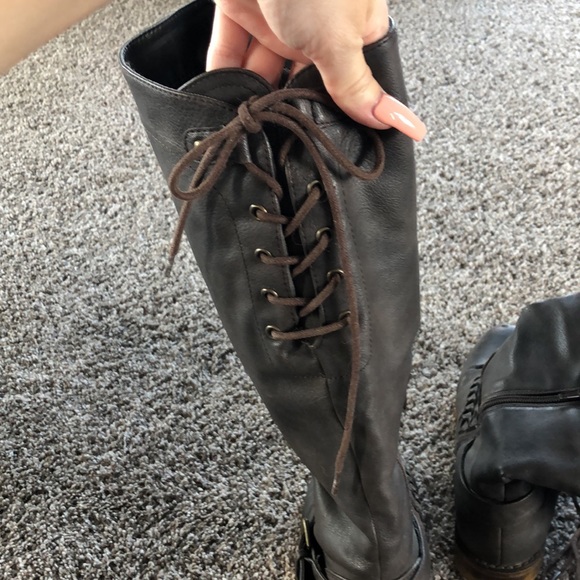 🤎Brown Lace Boots!🤎 - Picture 6 of 7